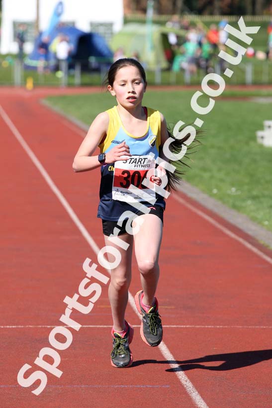 Girls Under-15s 5k Road Race, Stanley Park, Blackpool. Photo: David T. Hewitson/Sports for All Pics